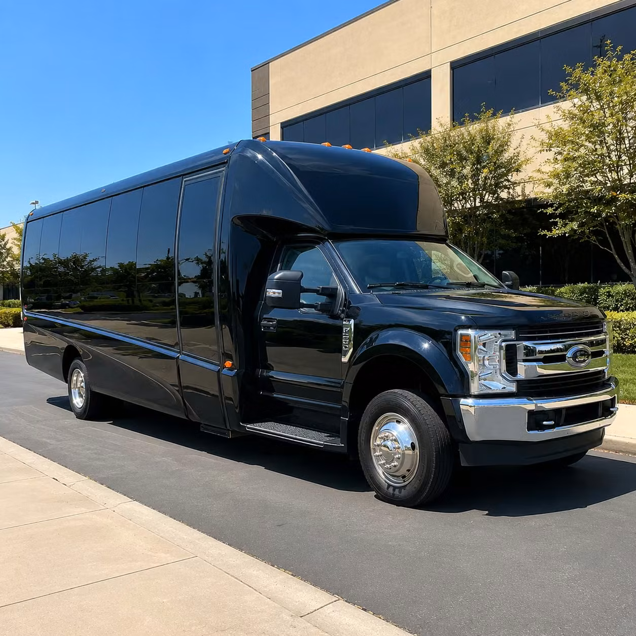 15 passenger minibus
