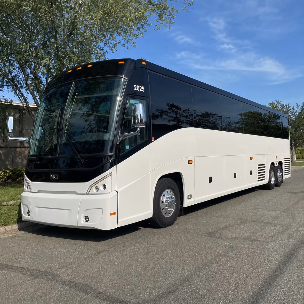 coral springs charter bus hero 3