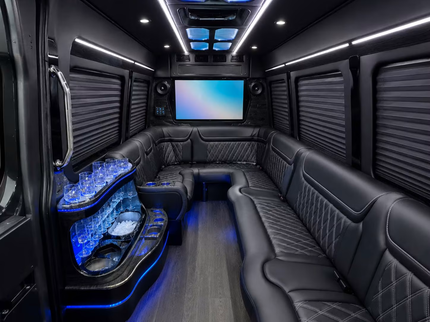 flexible bus options for coral springs multi stop and all day field trips