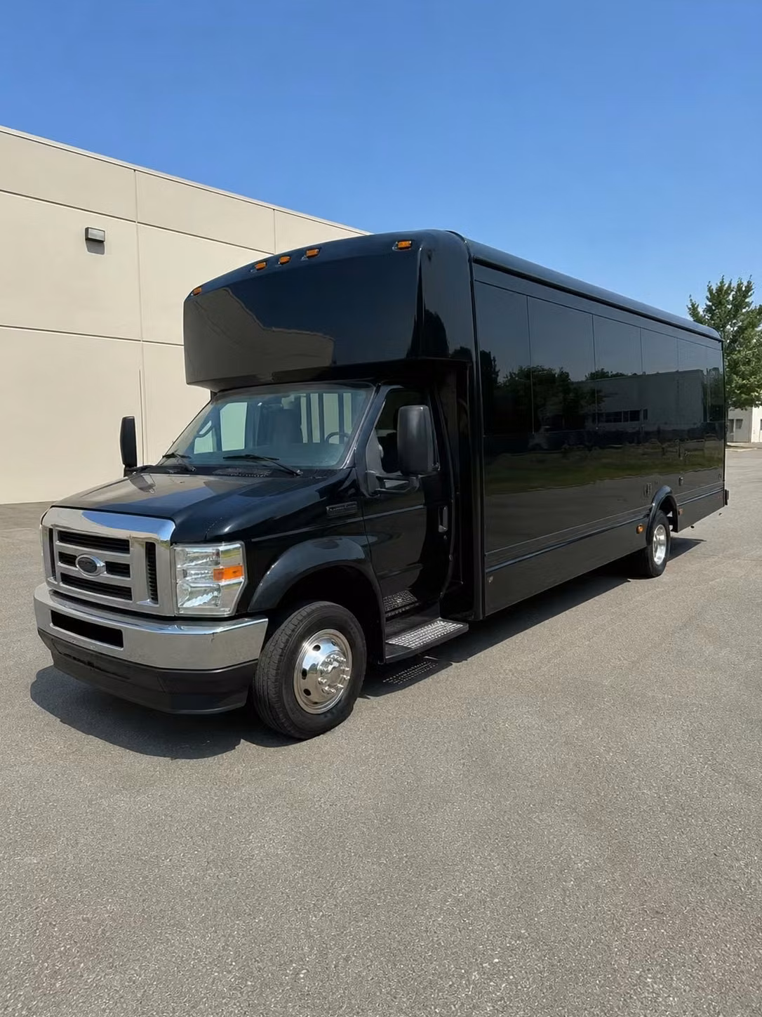 ready to ride book a party bus for coral springs bar crawls and local concert nights